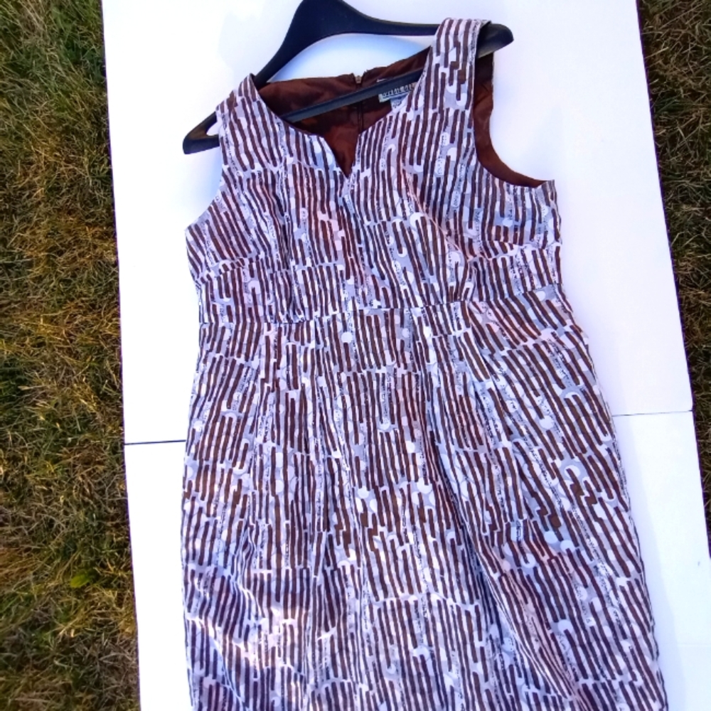 Robbie Bee White/Brown Dress Size 14